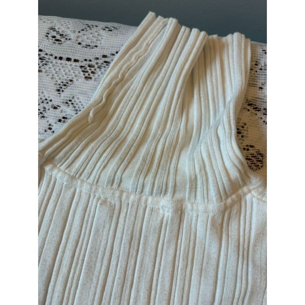 Time & Tru Cream Ribbed Turtleneck - Picture 2 of 6